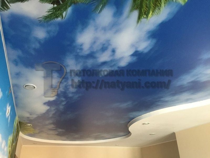 Натяжные потолки в спальню с установкой